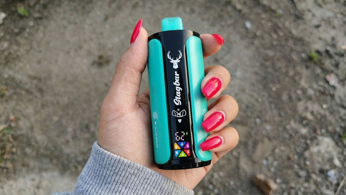 Studio sui vape in Spagna: sostanze tossiche nei prodotti
