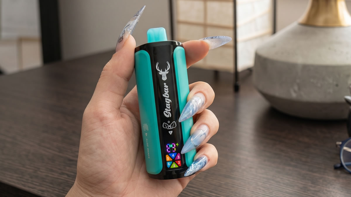 Johtaako vapettaminen hiustenlähtöön? Nikotiinivälitteinen hiustenlähtö
